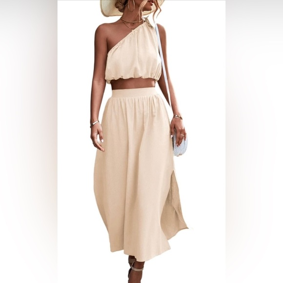 Boutique XL Women’s 2 Piece Outfit Top & Skirt Tie One Shoulder Cropped Beige - Picture 3 of 12